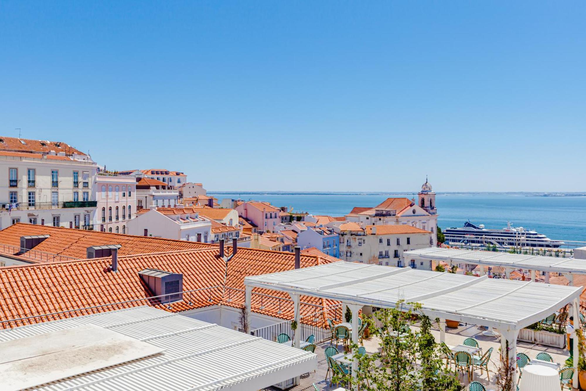 Апартаменты Visitlisbon4Fun: Alfama II Экстерьер фото